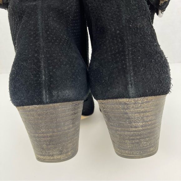 Aquatalia France Perforated Suede Ankle Booties Heeled Black Ankle Zip Sz 9.5 - Picture 10 of 16